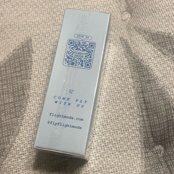 Flight Mode Hydration Mask - Picture 4 of 5